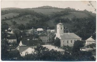 1934 Oravicabánya, Oravica, Oravicza, Oravita; Római katolikus templom, látkép / Catholic church, general view. photo (fl)