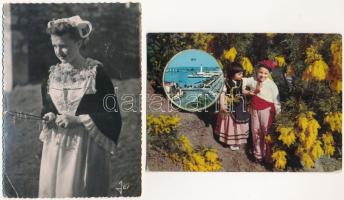 18 db MODERN motívum képeslap: népviselet / 18 modern motive postcards: folklore