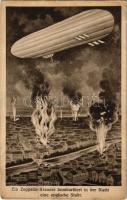 1916 Ein Zeppelin-Kreuzer bombardiert in der Nacht eine englische Stadt / WWI German military art postcard, airship bombing a British town (b)