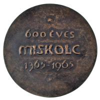 Varga Miklós (1928-) 1965. "Sigillum Civitatis Miskolz / 600 éves Miskolc 1365-1965" bronz...