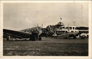 1941 Budaörs, Budapesti repülőtér, Magyar Légiforgalmi Rt. Vitéz Kaszala Károly repülőgépe, HA-JUA lajstromjellel (fl)