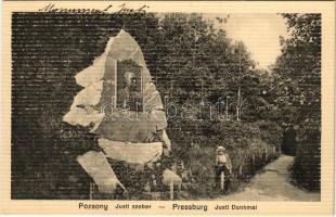 Pozsony, Pressburg, Bratislava; Justi szobor. Kaufmann kiadása / Justi Denkmal / monument