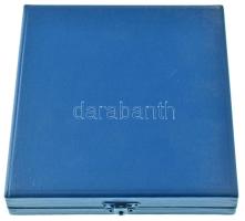 1972. "Belügyminisztérium Sportbajnoksága 1972" műgyantás, aranyozott rátétes emlékplakett...