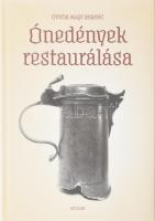 Ötvös Nagy Ferenc: Ónedények restaurálása. 2022, Scolar. Gazdag fekete-fehér képanyaggal, közte &quot;fázisfotókkal&quot; illusztrált. Kiadói kartonált kötés, jó állapotban.