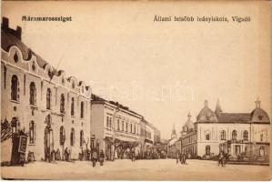 1918 Máramarossziget, Sighetu Marmatiei; Állami felsőbb leányiskola, vigadó. Vasúti levelezőlapárusítás / girl school, redoute (EK)