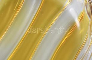 Art deco mézsárgán színezett kristály kínáló, jelzés nélkül, hibátlan, d: 20 cm, m: 7,5 cm