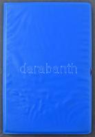 BALATON - Kb. 100 db modern magyar fekete-fehér Képzőművészeti Alap képeslap albumban