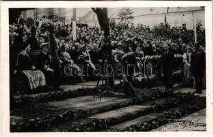 1940 Kolozsvár, Cluj; bevonulás, Vitéz Nagybányai Horthy Miklós Magyarország kormányzója, Purgly Magdolna / entry of the Hungarian troops, Regent Horthy and his wife + &quot;1940 Kolozsvár visszatért&quot; So. Stpl (apró szakadás / small tear)