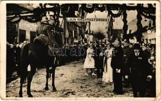 1938 Losonc, Lucenec; bevonulás, Éljen Nagy-Magyarország / entry of the Hungarian troops (EK)