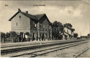 Ács, Vasútállomás. L. H. Pannonia kiadása (ragasztónyom / glue marks)