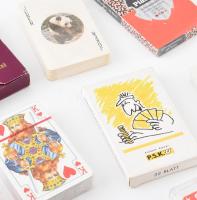 20 pakli kártya, közte bontatlan Piatnik magyar kártyákkal és minikártyával