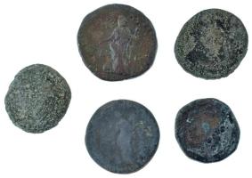 Római Birodalom 5db-os bronz érmetétel, benne As, Dupondius és Sestertius T:F,VG Roman Empire 5pcs b...