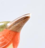 Herendi madár figura. Kézzel festett, jelzett, csőrén lepattanással, 10,5x4,5x9 cm