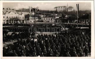 1938 Léva, Levice; bevonulás, tábori mise a Kossuth téren, Országzászló. Foto Atelier Hajdu / entry of the Hungarian troops, field mass, Hungarian flag + "1938 Léva visszatért" So. Stpl.