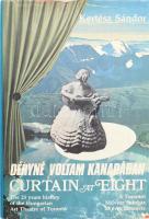 Kertész Sándor: Déryné voltam Kanadában. A torontói Művész Színház 23 éves története. / Curtain at Eight. The Twenty-Three Year History of the Hungarian Art Theatre of Toronto. (Toronto), 1981, Vörösváry Publishing Co. Ltd. Fekete-fehér képekkel illusztrálva. Magyar és angol nyelven. Kiadói egészvászon-kötés, jó állapotban, kissé sérült kiadói papír védőborítóban.