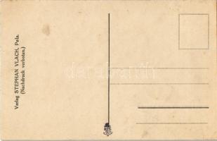 K.u.K. Kriegsmarine Taucher / Osztrák-Magyar Haditengerészet búvára merülés előtt az SMS Erzherzog F...