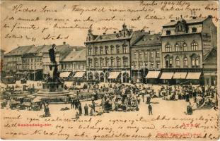 1904 Arad, Szabadság tér, piac, Ipar és Népbank, Adria Biztosító, Kuttn Gyula és Hubatschek T. üzlete. Kerpel Izsó kiadása / square, market, bank, insurance company, shops (EB)