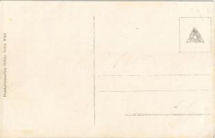 Der heldenmütige Kommandant des U5 Linieschiffsleutnant Georg Ritter v. Trapp. K.u.K. Kriegsmarine /...