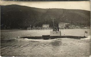 S.M. U-X osztrák-magyar tengeralattjáró / K.u.k. Kriegsmarine Unterseeboot X / Austro-Hungarian Navy submarine "U 10". photo (EK)