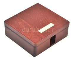 Bronz poháralátét szett, 6 db, fa tárolóban, papírdobozban, d: 10,5 cm