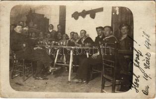 1918 Osztrák-magyar tengeralattjáró matrózai mulatoznak / K.u.k. Kriegsmarine Unterseeboot Matrose / Austro-Hungarian Navy submarine's mariners drinking alcohol and having fun. photo (EK) + "K.u.k. Unterseebootschule"