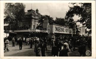 Budapest XIV. Budapesti Nemzetközi Vásár BNV &quot;Háborús Vásár&quot;, Meinl Gyula pavilon, söröző, Rákosy Likőr, Mega Bor