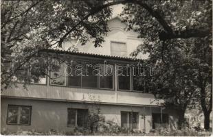 1963 Leányfalu, üdülő. photo