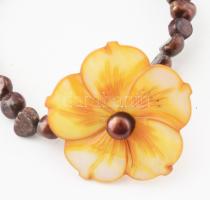 Gioielleria olasz édesvízi gyöngy karkötő festett virág dísszel dobozában