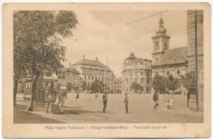 Nagyszeben, Hermannstadt, Sibiu; Piata Regele Ferdinand / König-Ferdinand-Ring / Ferdinánd király tér, villamos / square, tram (ázott sarkak / wet corners)