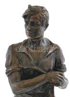 Németország, cca 1920/30, ismeretlen szobrász: Kovács. Patinázott bronz, jelzett: szobor alján &quot...