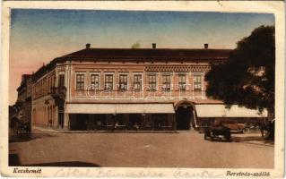 1930 Kecskemét, Beretvás szálloda, automobilok (fl)