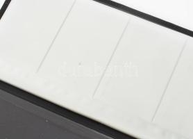 192 férőhelyes műbőr névjegykártyatartó + fém névjegytok