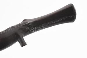 2 darab ébenfa papírvágó kés, afrikai motívumokkal, kis kopással, h: 28-30 cm