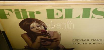 Nagy vegyes bakelit tétel, összesen kb. 70 db, közte magyarok és külföldiek, különböző zenei műfajok...