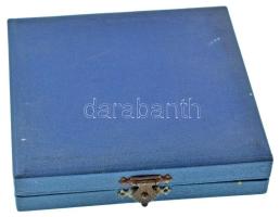 Vegyes: Szombathelyi László (1943-) 1968. "Verseghy Diáknapok Szolnok 1968" aranyozott bro...