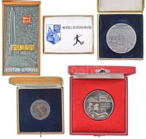 5db-os vegyes magyar és külföldi szocialista emlékérem, plakett tétel tokban, közte Lapis András (1942-) 1977. "75 éves az IBUSZ 1902-1977" kétoldalas ezüstözött bronz emlékérem (60mm) T:AU,XF