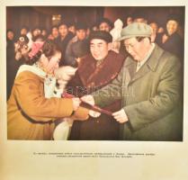 cca 1950-1960 Orosz propaganda kiadás a kínai kommunizmusról