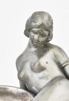 Fekvő női akt figurális asztali ékszertartó. Összeállítás fém szobor és WMF tálka felhasználásával, ...