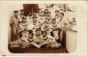 1915 SMS Erzherzog Franz Ferdinand az Osztrák-Magyar Haditengerészet Radetzky-osztályú csatahajó matrózai hangszerekkel / K.u.K. Kriegsmarine / Austro-Hungarian Navy ironclad warship's mariners with musical instruments. photo (EK)