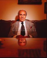 Ács Irén (1924-2015): Híres emberekről készült portrék, 9 db színes diapozitív, 6x6 cm körül