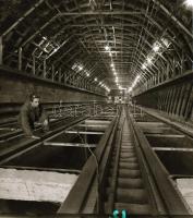 cca 1972 Budapest, a Moszkva téri metróállomás építésének dokumentációs felvételei, föld felett és f...
