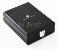 4 darabos borszervírozó szett dobozában