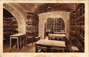 Roma, Rome; Ristorante Teatro Valle / restaurant, interior (EK)