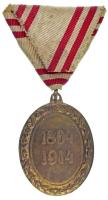 1914. "A Vörös Kereszt Bronz Díszérme hadidíszítménnyel" zománcozott, aranyozott bronz kit...
