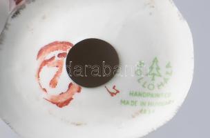 Hollóházi matyó menyecske nagy méretű és matyó legény (kis méretű). Kézzel festett, jelzett, hibátla...