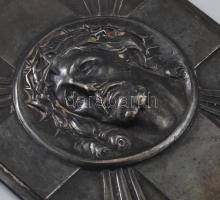 cca 19. sz. vége, Kayser szenteltvíztartó. Ezüstözött ón, eredeti üvegbetétjével, 18x9 cm