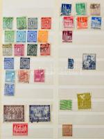 Legalább 1500 német bélyeg - főleg NDK anyag, kevesebb NSZK és régiek - 20 nagyalakú Abria berakólapon csavaros műanyag borítóban