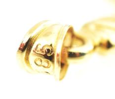 Arany (Au) 14K bordázott kereszt medál, jelzett, 3,5×1,8 cm, nettó: 1,2 g