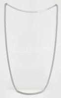 Ezüst (Ag) vastag hengeres kígyó nyaklánc, jelzett, h: 49 cm, nettó: 15,5 g