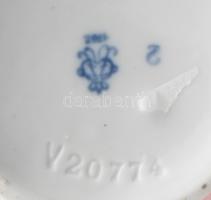 Alteste Volkstedt dobos fiú, jelzett, kis kopással, m: 14 cm